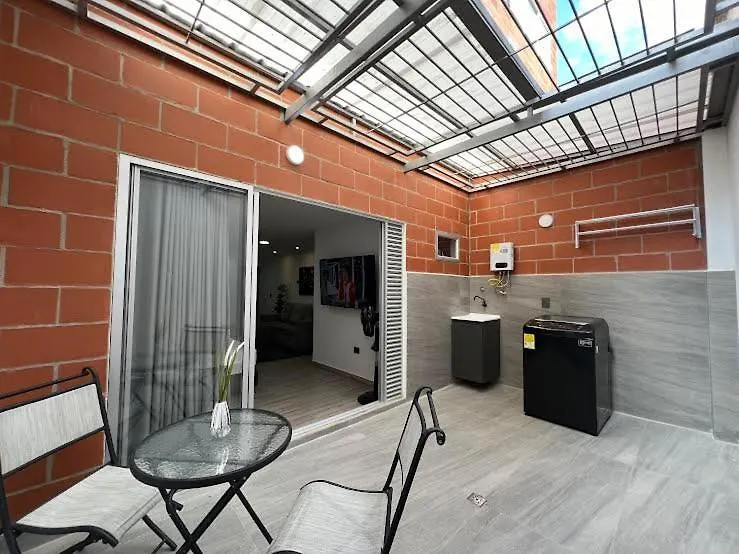 Torre Zurich Luxury Apartman Medellín