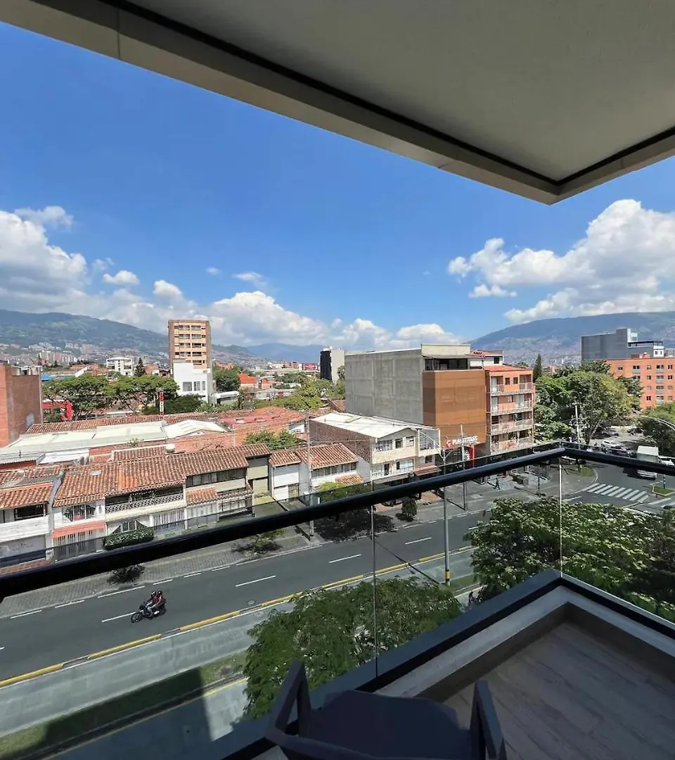 Torre Zurich Luxury Apartman Medellín