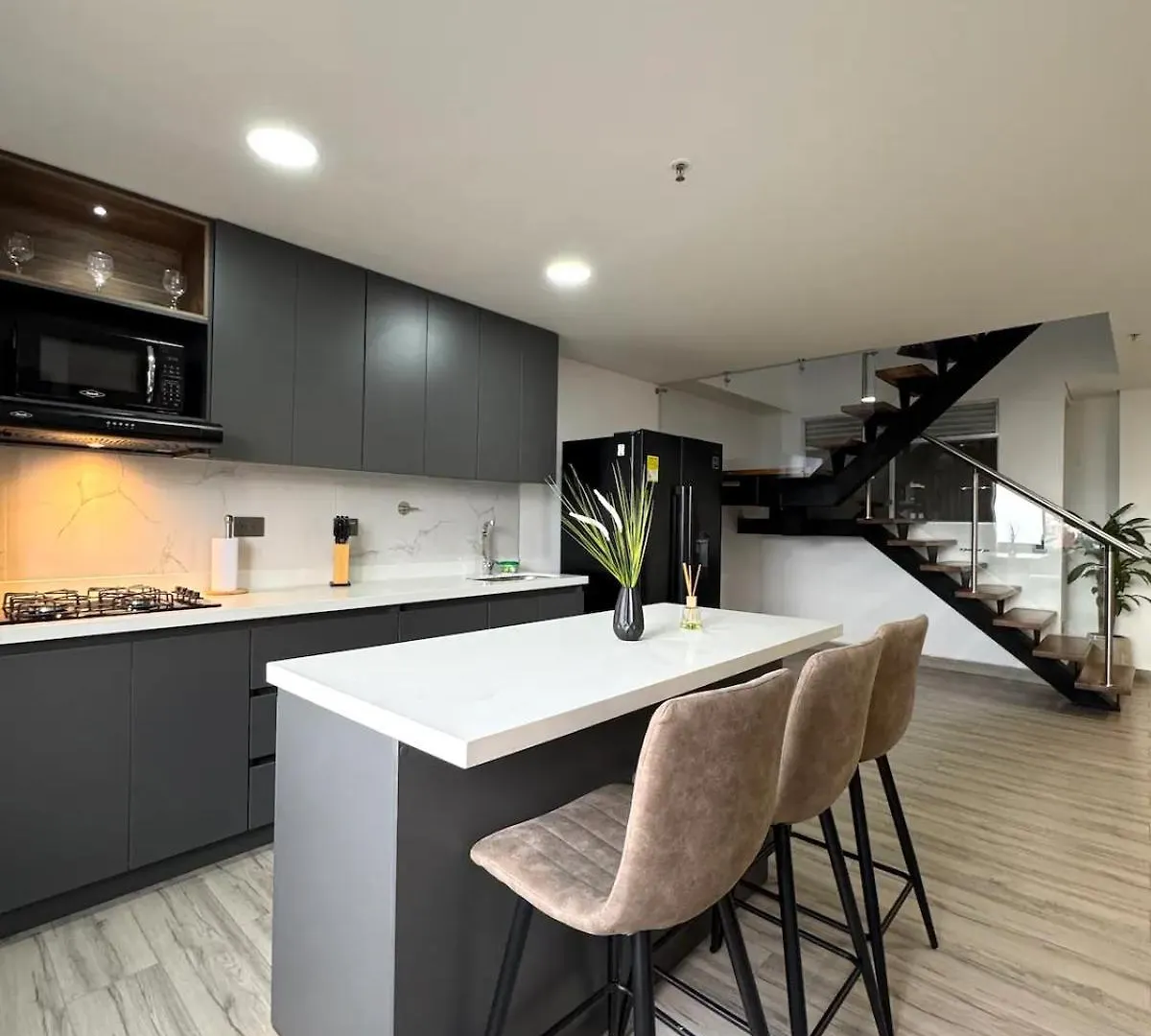 Torre Zurich Luxury Apartman Medellín 0*,