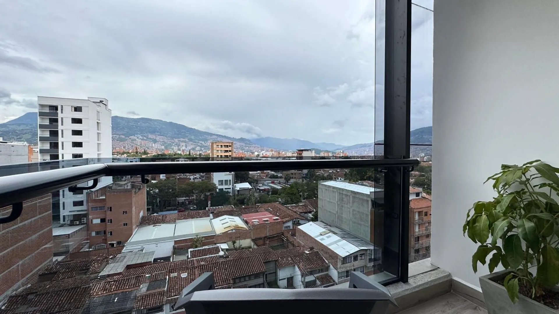 Torre Zurich Luxury Apartman Medellín 0*,  Kolumbia