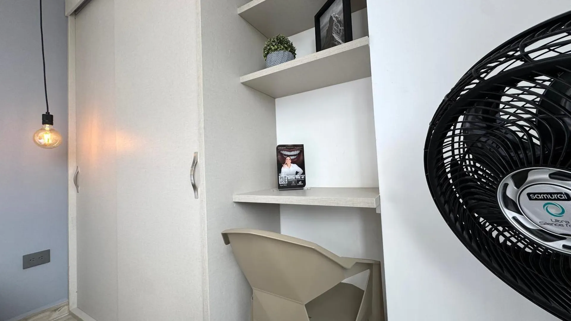 Torre Zurich Luxury Apartman Medellín
